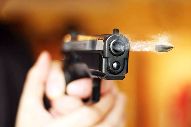 Konfrontasi dengan Polisi,...