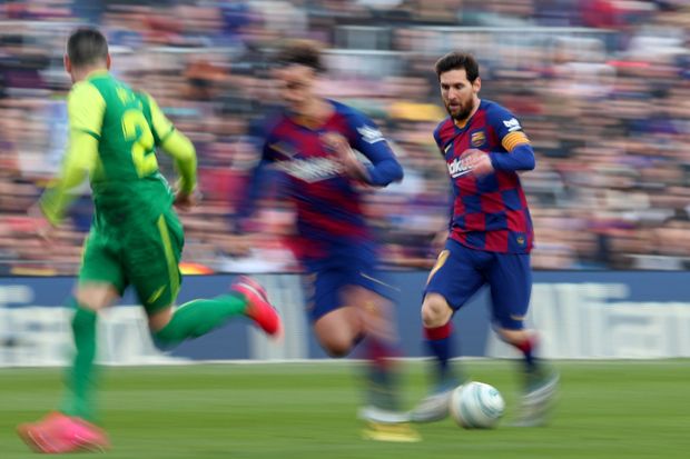 Bek Eibar : Lionel Messi...