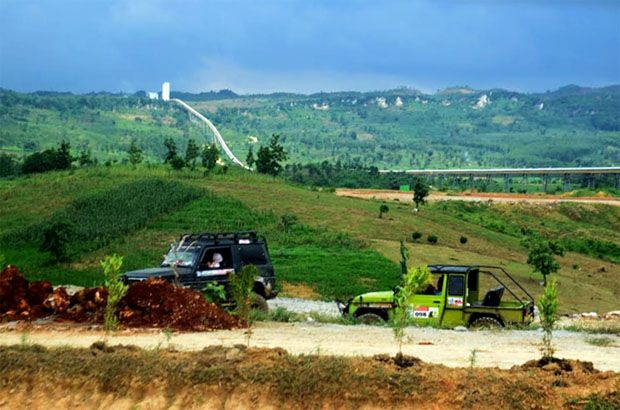 Ratusan Offroader Ramaikan...