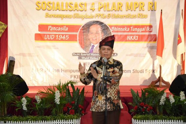 Syarief Hasan: Siapa...