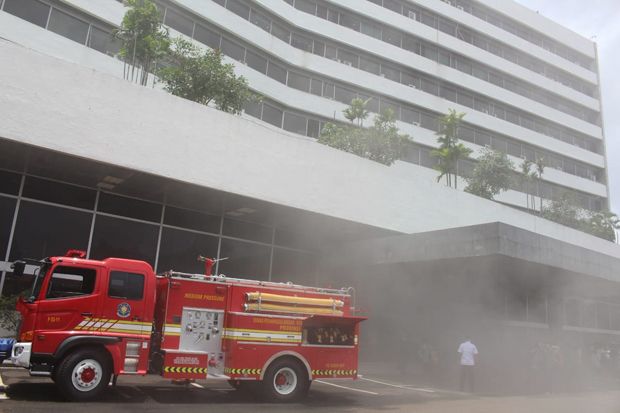 Gedung Nusantara III...