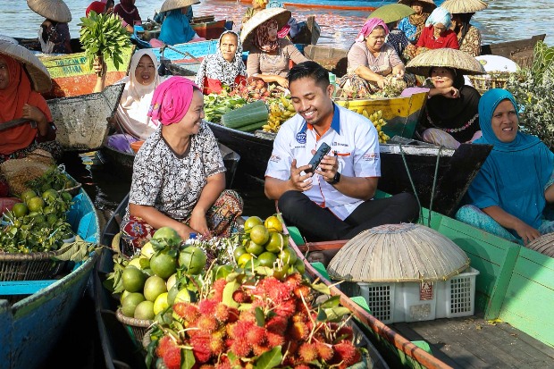 BRI Bekali Tenaga Pemasar...