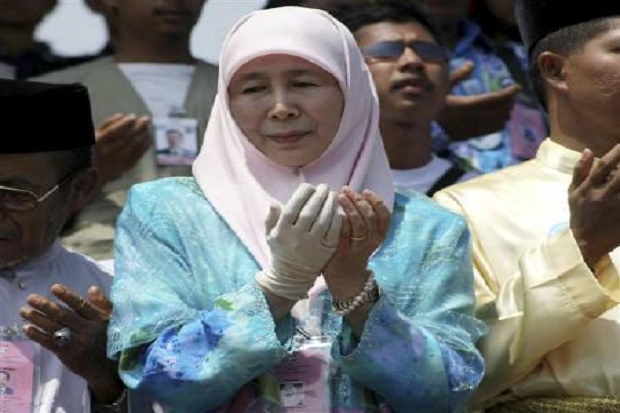 Wan Azizah Bisa Menjadi...
