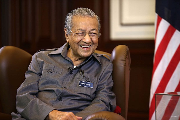 Pengamat: Pengunduran...