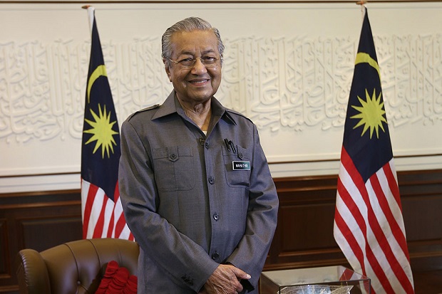 Usai Mundur, Mahathir...