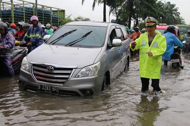 Banjir Jakarta, Ganjil-Genap...