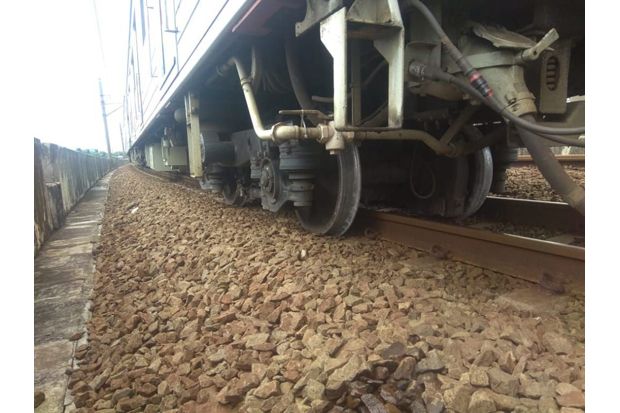KRL Commuter Line Jakarta...