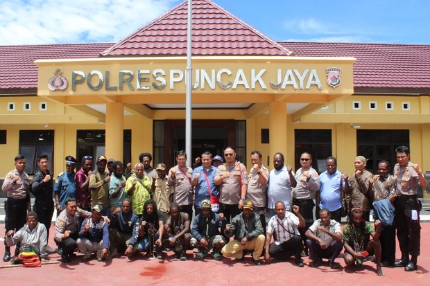 Binmas Noken Polri-Tokoh...