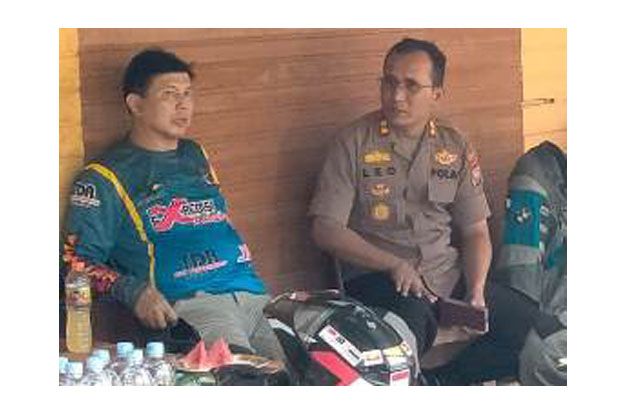 Mantan Wakapolri Ari...