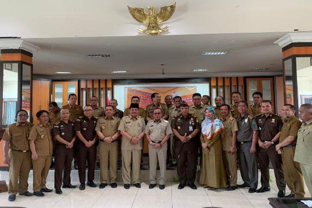 Kejari Imam Makmur Saragih...