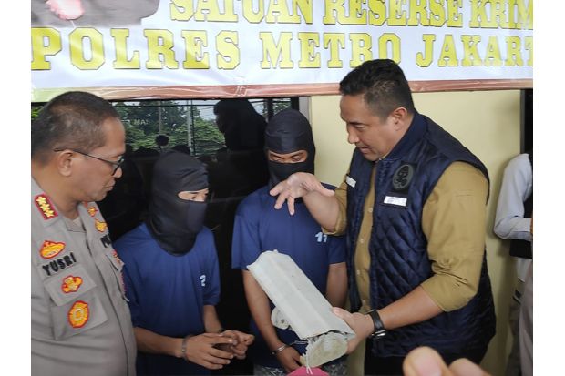 Polisi Tetapkan 8 Tersangka...