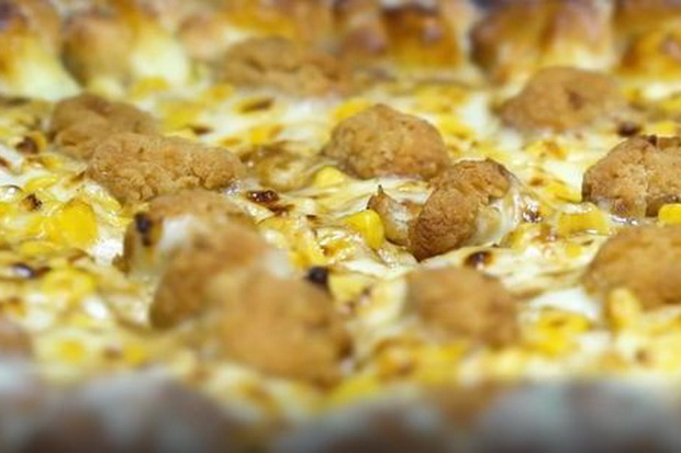 Direspons Positif, Pizza...