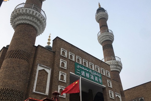China Balas AS: Masjid...