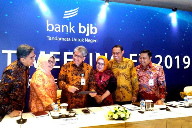 Ditopang Kredit Konsumer,...
