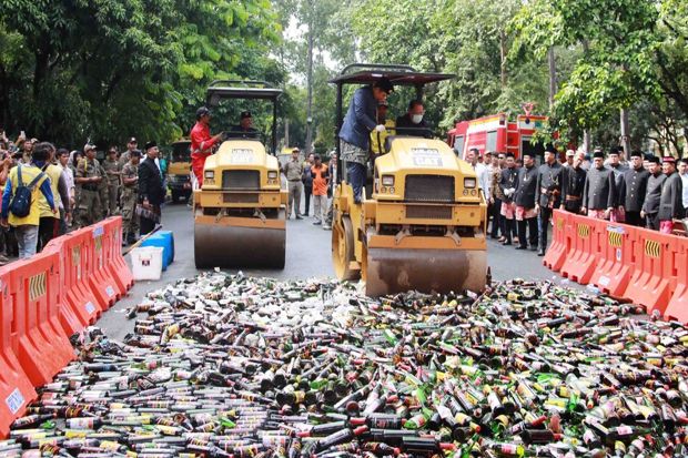 Peringati Hari Jadi,...