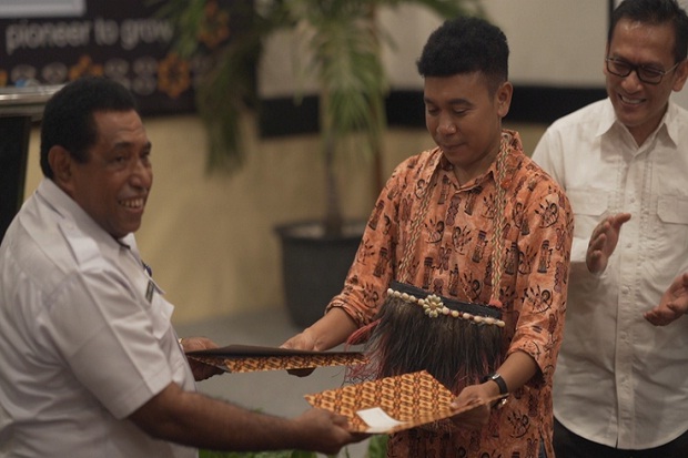 24 Startup Asli Papua...