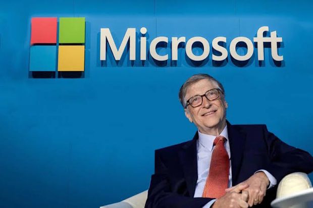 Bos Microsoft Minta...