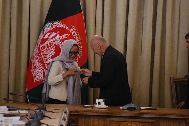 Kunjungi Kabul, Menlu...