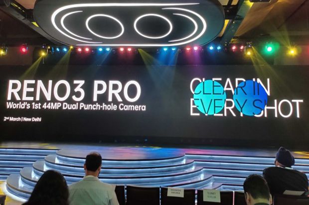 Oppo Umumkan Reno3 Pro...