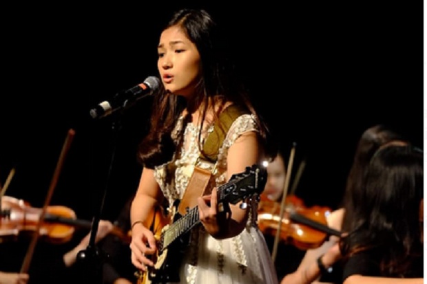 Buat Lagu Bye Bye, Nikki...