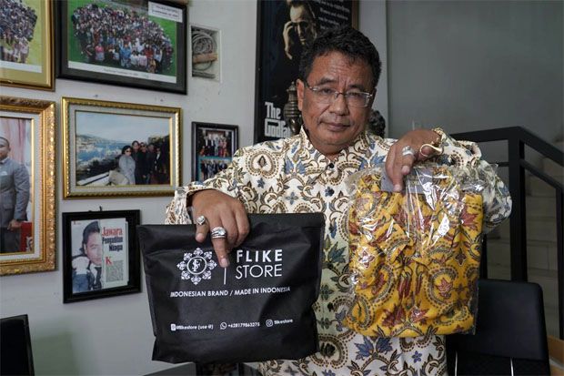 Pelopor Batik Modern,...
