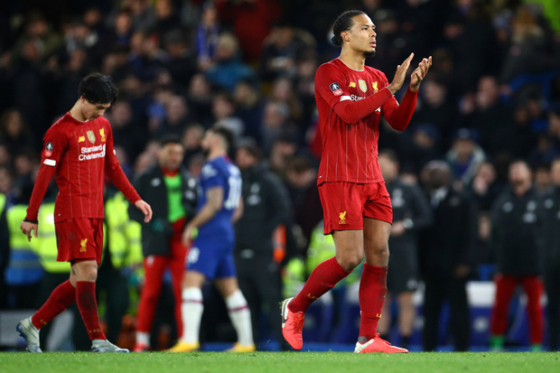 Van Dijk Kecam Pihak...