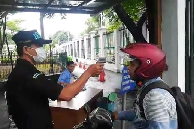 Waspada Corona, Masuk...