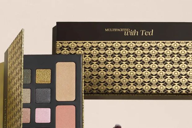 Ted Baker Luncurkan...