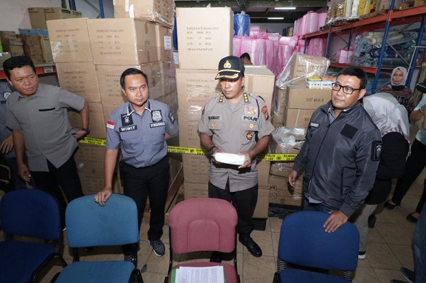 Polda Kepri Sita Ribuan...