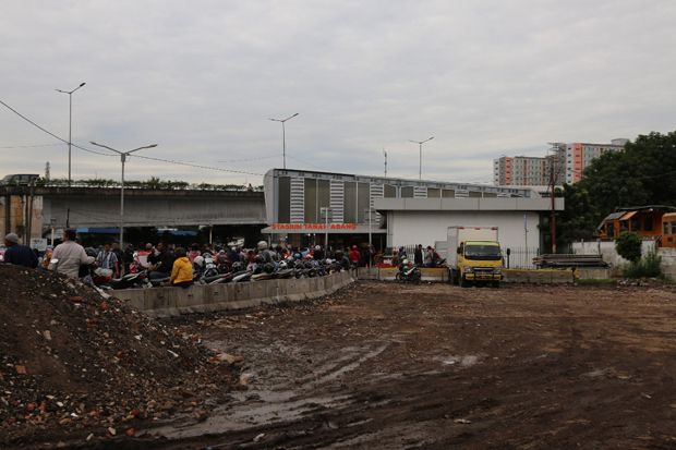 Penataan Empat Stasiun...