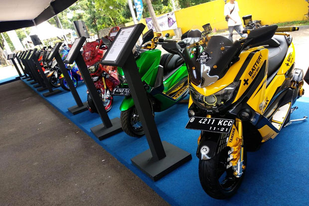 Customaxi x Yamaha Heritage...