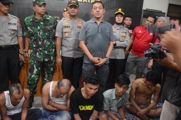 Tim Gabungan TNI-Polri...