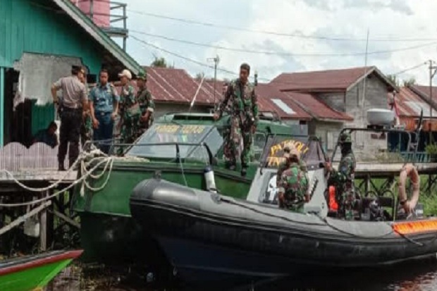 Speedboat yang Bawa...