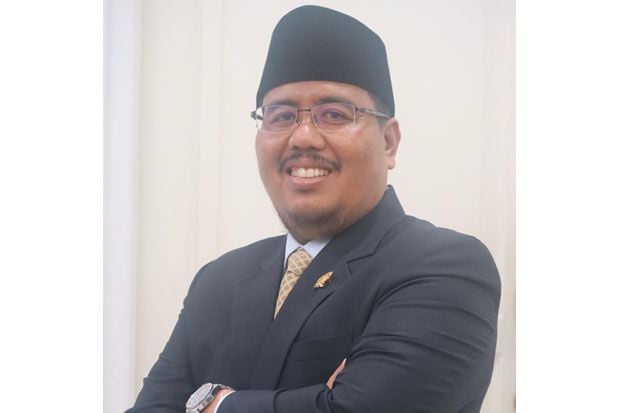 Gus Sholah, NU, dan...