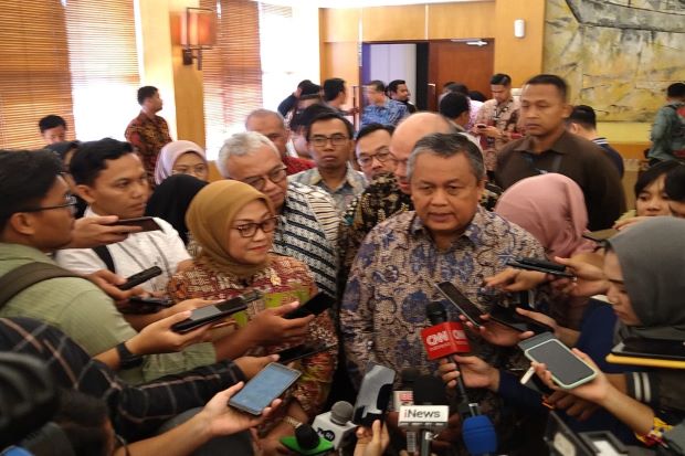 Dunia Terhentak Penurunan...