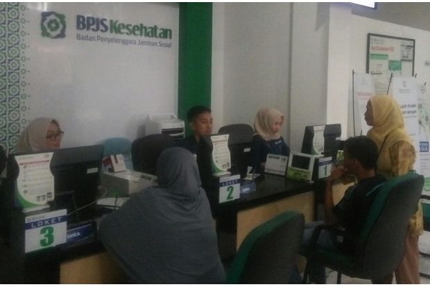 Wakil Ketua DPR Minta...