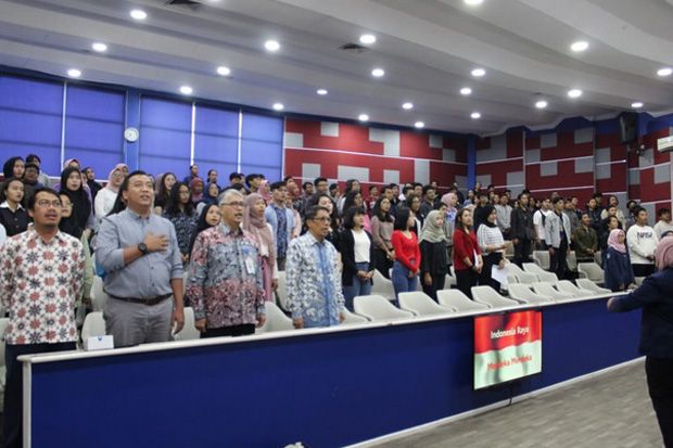 Survei PRC: Mayoritas...