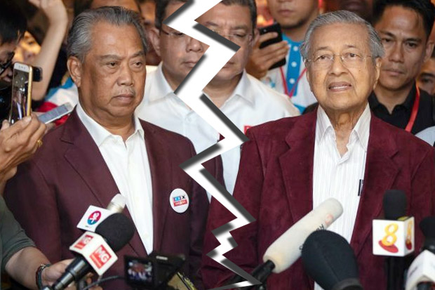 Mahathir Ditinggal Pendukung,...