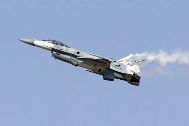 Pesawat Tempur F-16...