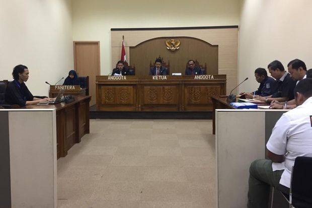 Digugat LBH Jakarta,...