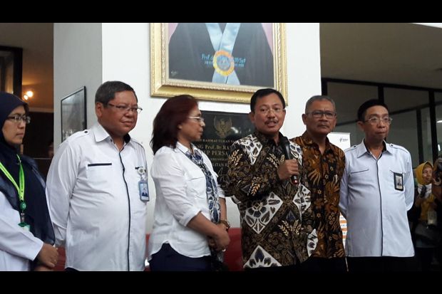 Tiga Pasien Sembuh dari...