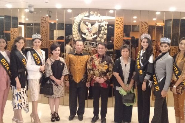 Finalis Putri Indonesia...