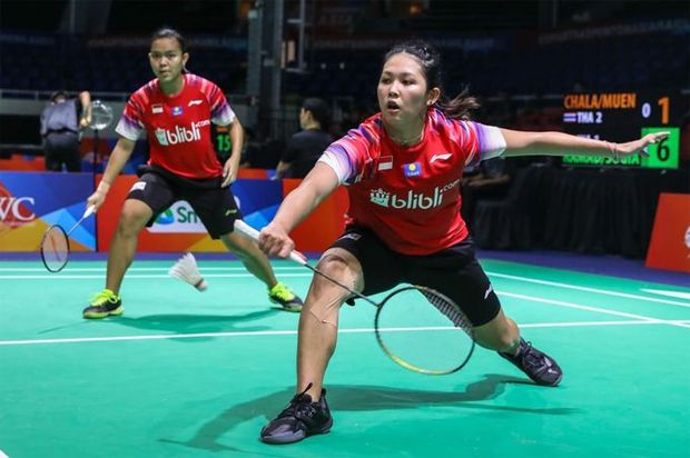 Debut Manis di All England,...