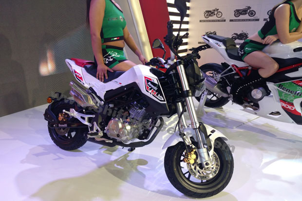 Benelli TNT135 SE dengan...