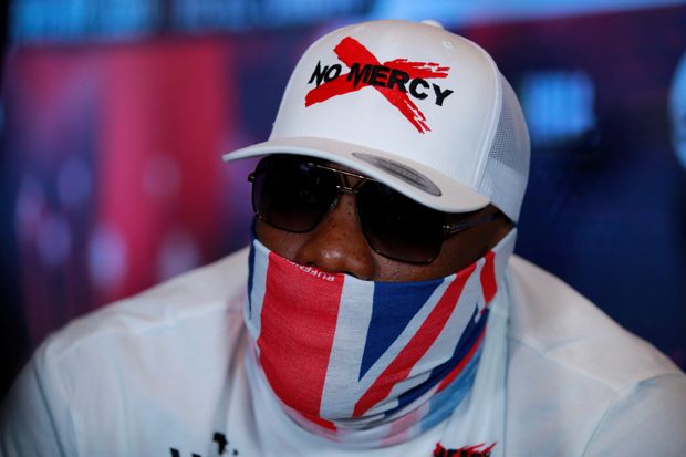 Lawan Usyk, Dereck Chisora...