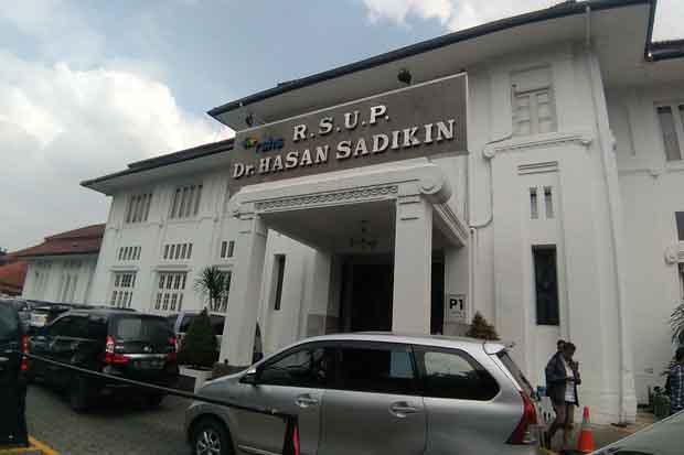 RSHS Bandung Rawat Pasien...
