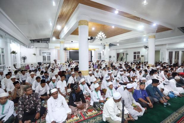 Agar Dijauhkan dari...
