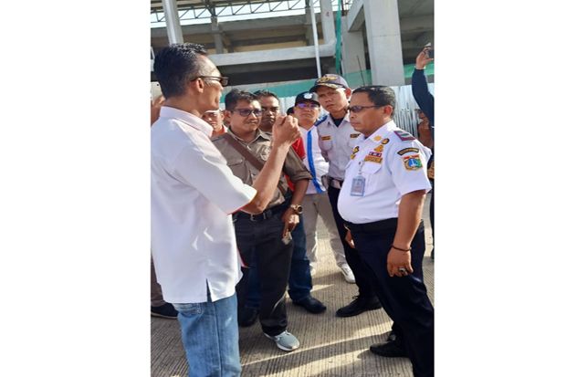 Punya Izin Lengkap,...