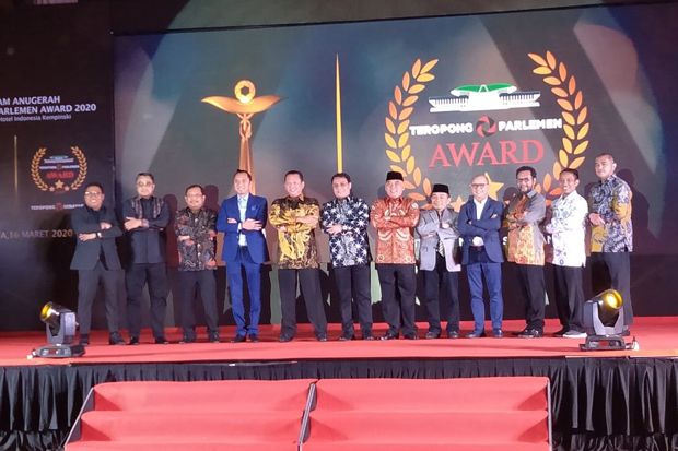 Dinilai Berdedikasi,...