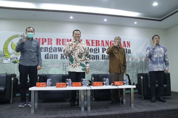 Darurat Nasional Corona,...